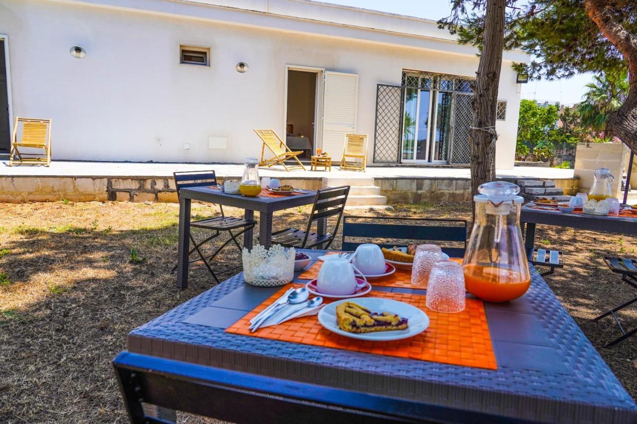 B&B La Penisola Porto Cesareo Buitenkant foto