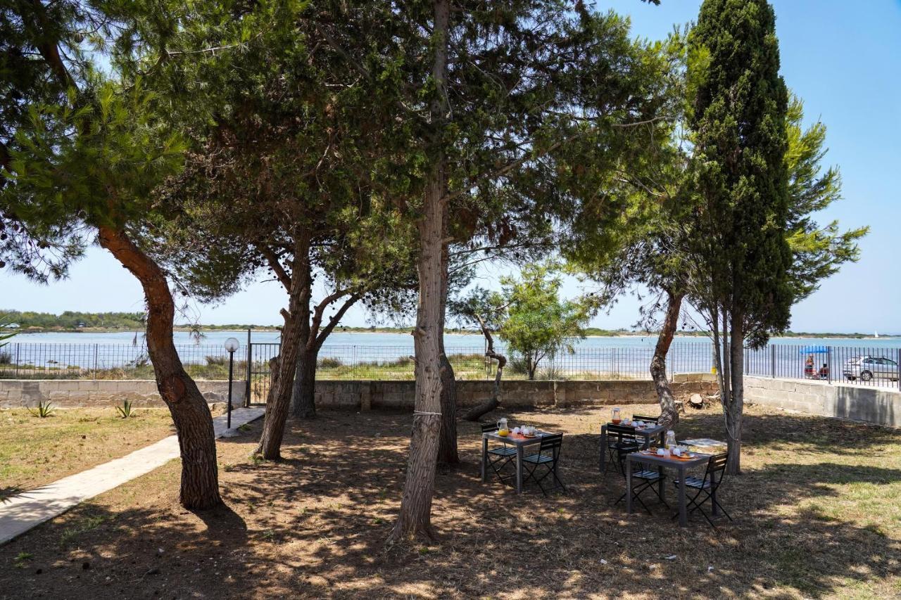 B&B La Penisola Porto Cesareo Buitenkant foto